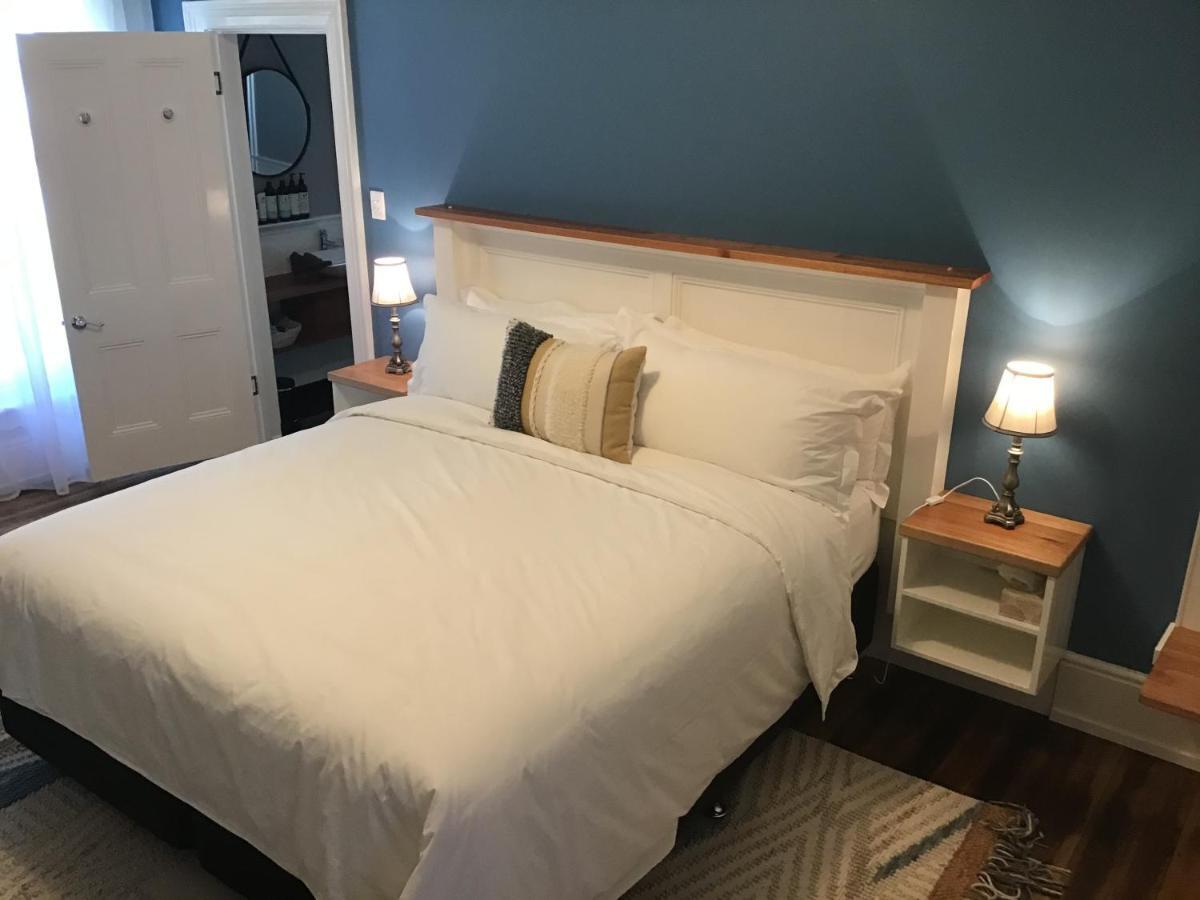 Harrison House Bed and Breakfast Strahan Exteriör bild